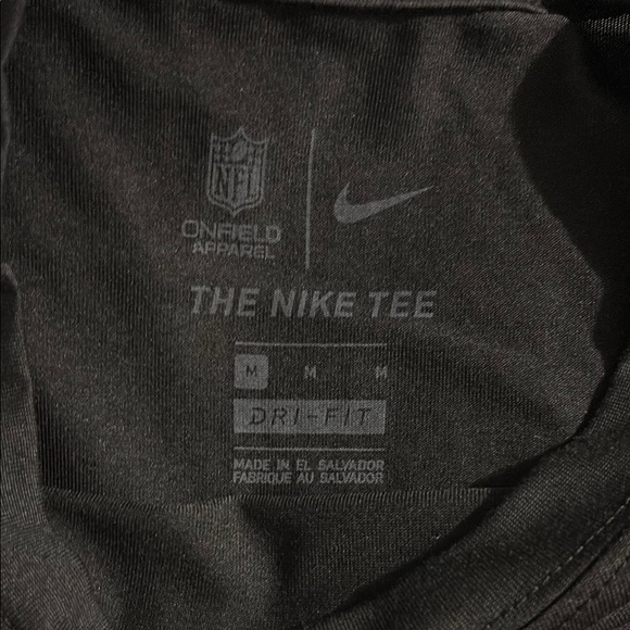 Black Tampa Bay Buccaneers Tee - Short Sleeve - Picture 2 of 5